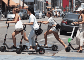Scooters en San Pedro - NL Directo